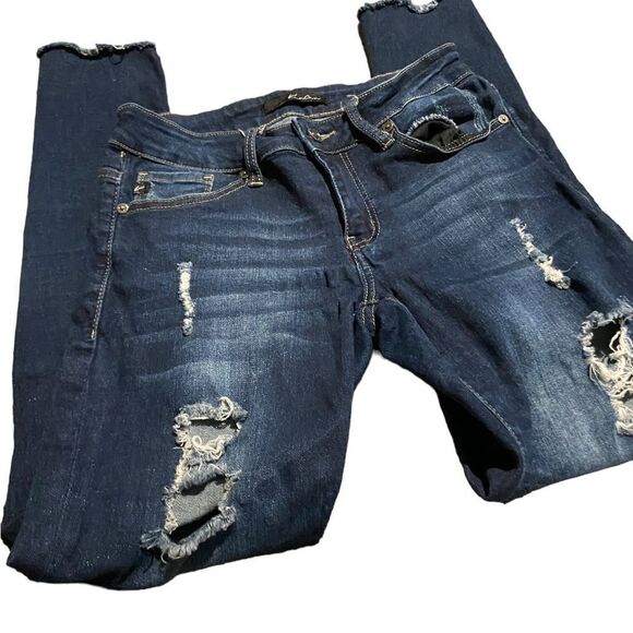 KanCan jeans size waist size 26 (ladies size 5) great look cool style  see pics - Picture 2 of 3